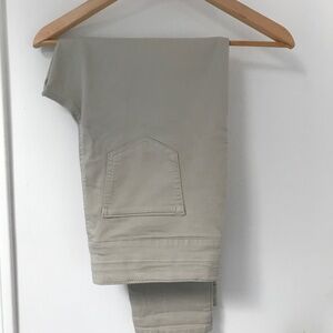Style and Company  beige pull on pant 12